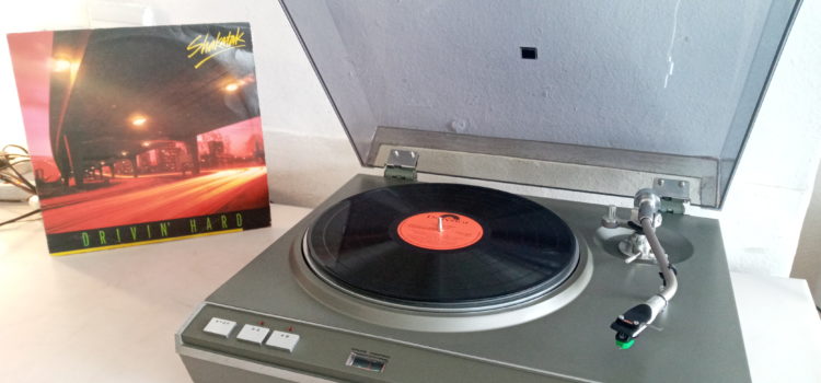 Sold: Micro Seiki MR-711 2-Speed Direct-Drive Turntable Sold: Micro Seiki MR-711 2-Speed Direct-Drive Turntable