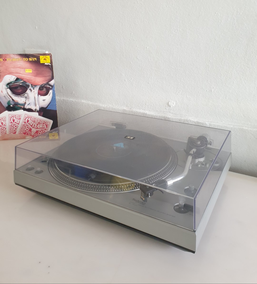 Technics SL-1400 MkI Semi-Automatic Direct-Drive Turntable - Image 8
