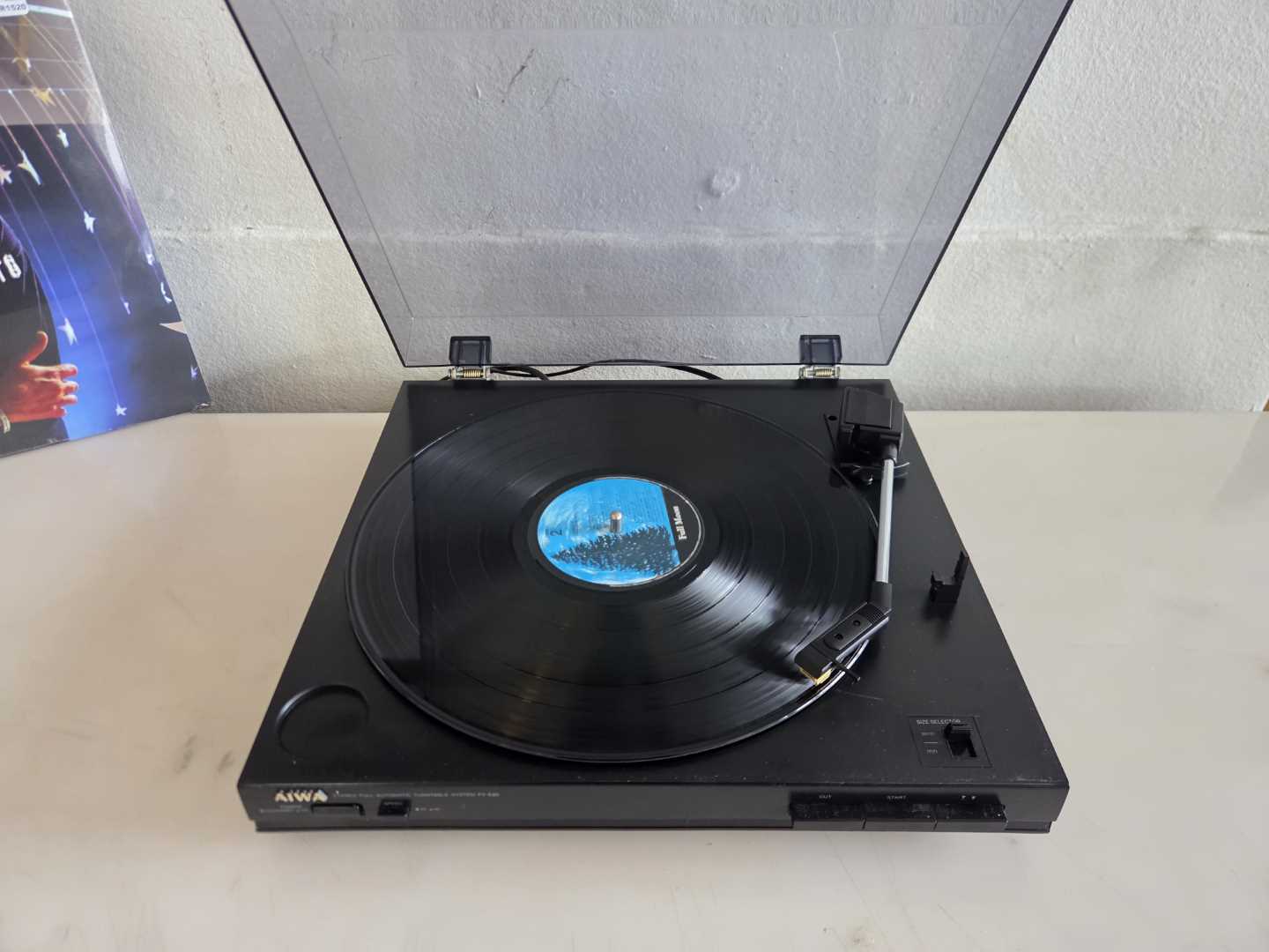 AIWA AUTOMATIC RETURN PLAYER SYSTEM AP-D11 アイワ ターンテーブル