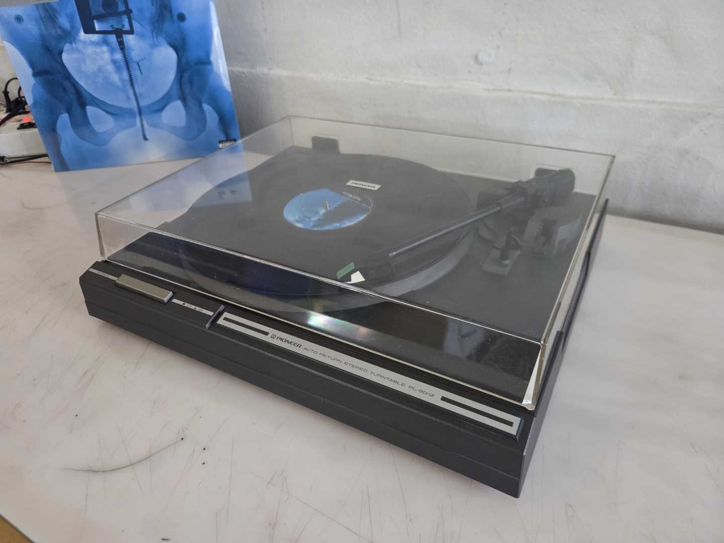 Pioneer PL-201Z Belt Drive Turntable - Image 10
