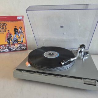 Technics SL-B3 Turntable