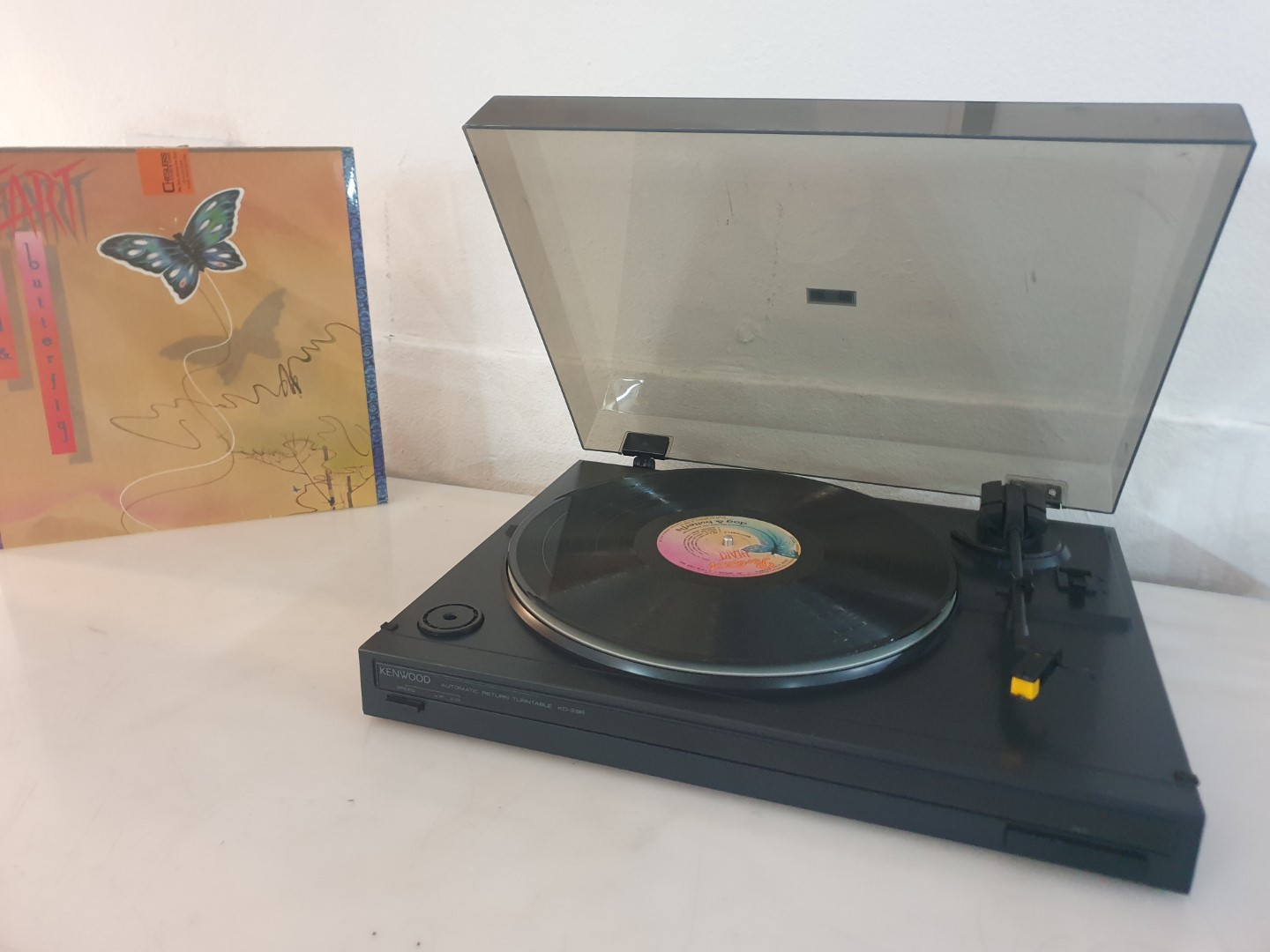Kenwood KD29R Belt Drive Turntable
