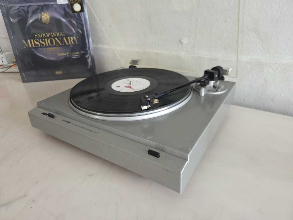 Sharp RP-10 Semi Automatic Belt Drive Turntable - Image 3