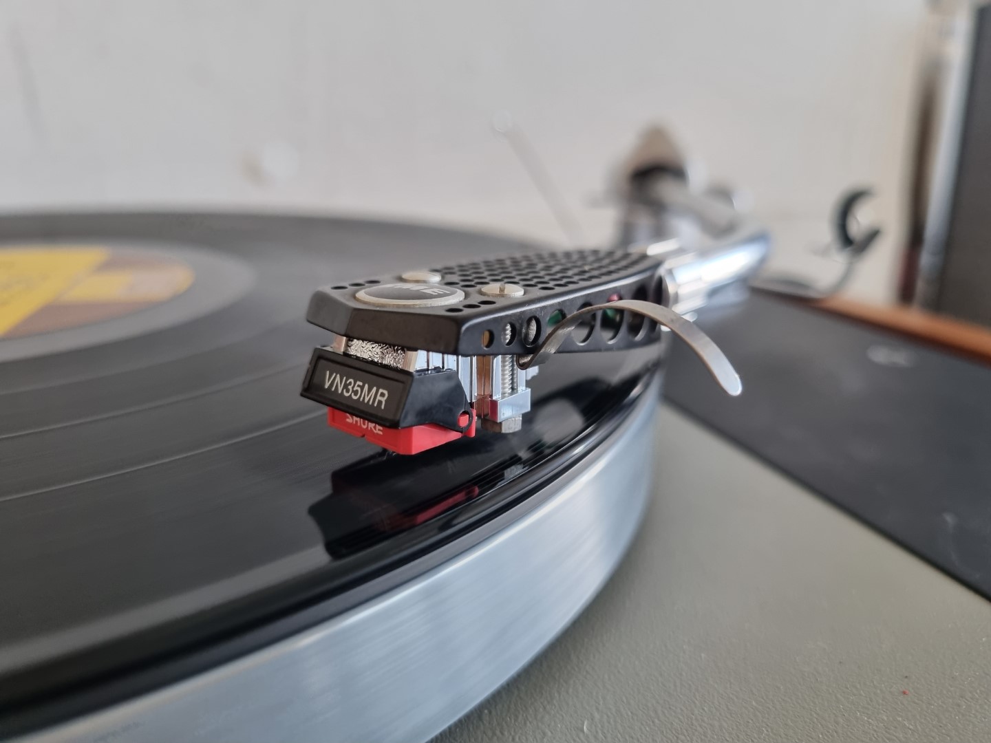 Thorens TD125 MkII with an SME 3009 SII Tonearm - Image 7