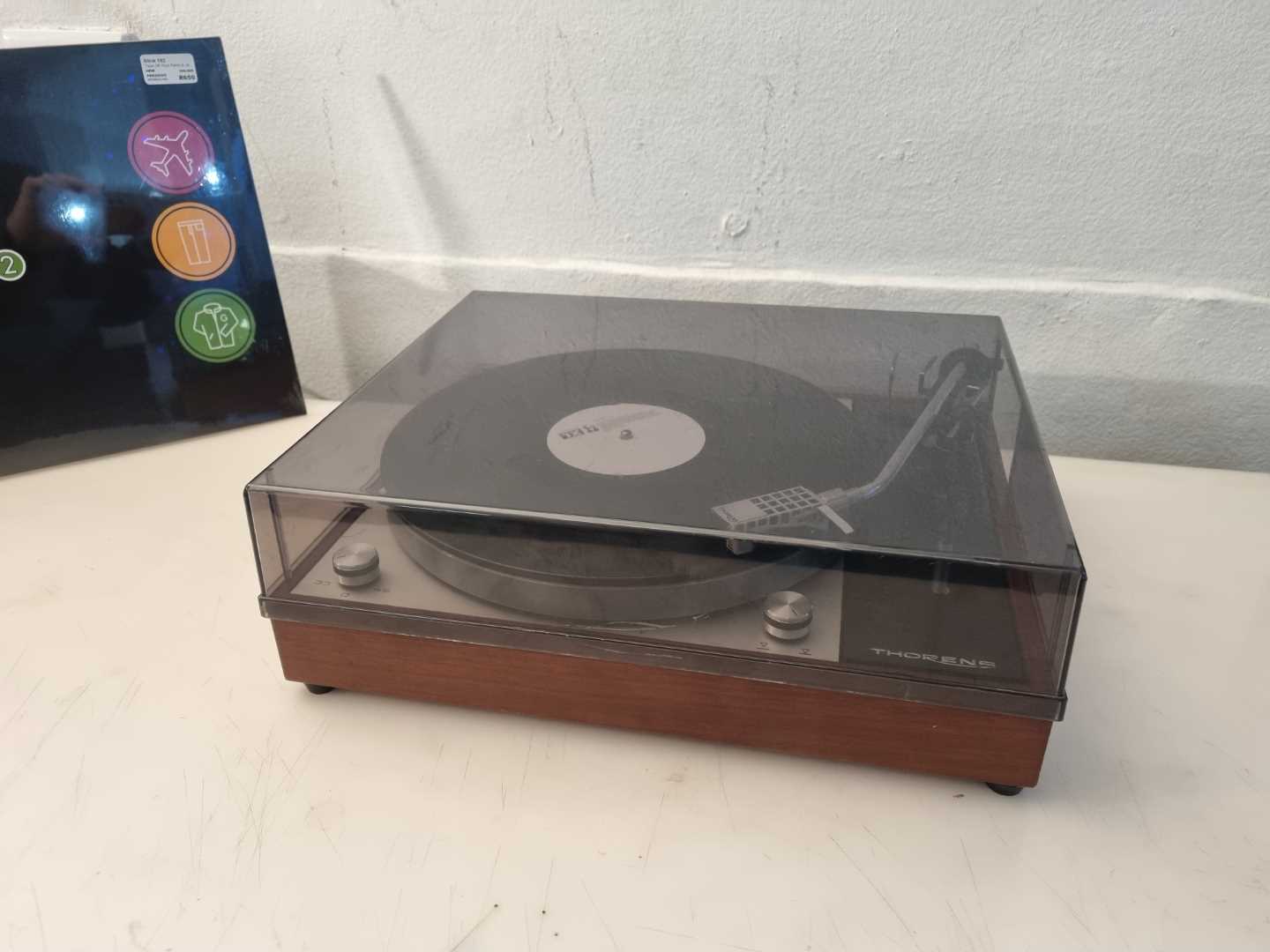 Thorens TD150 Belt Drive Turntable - Image 8