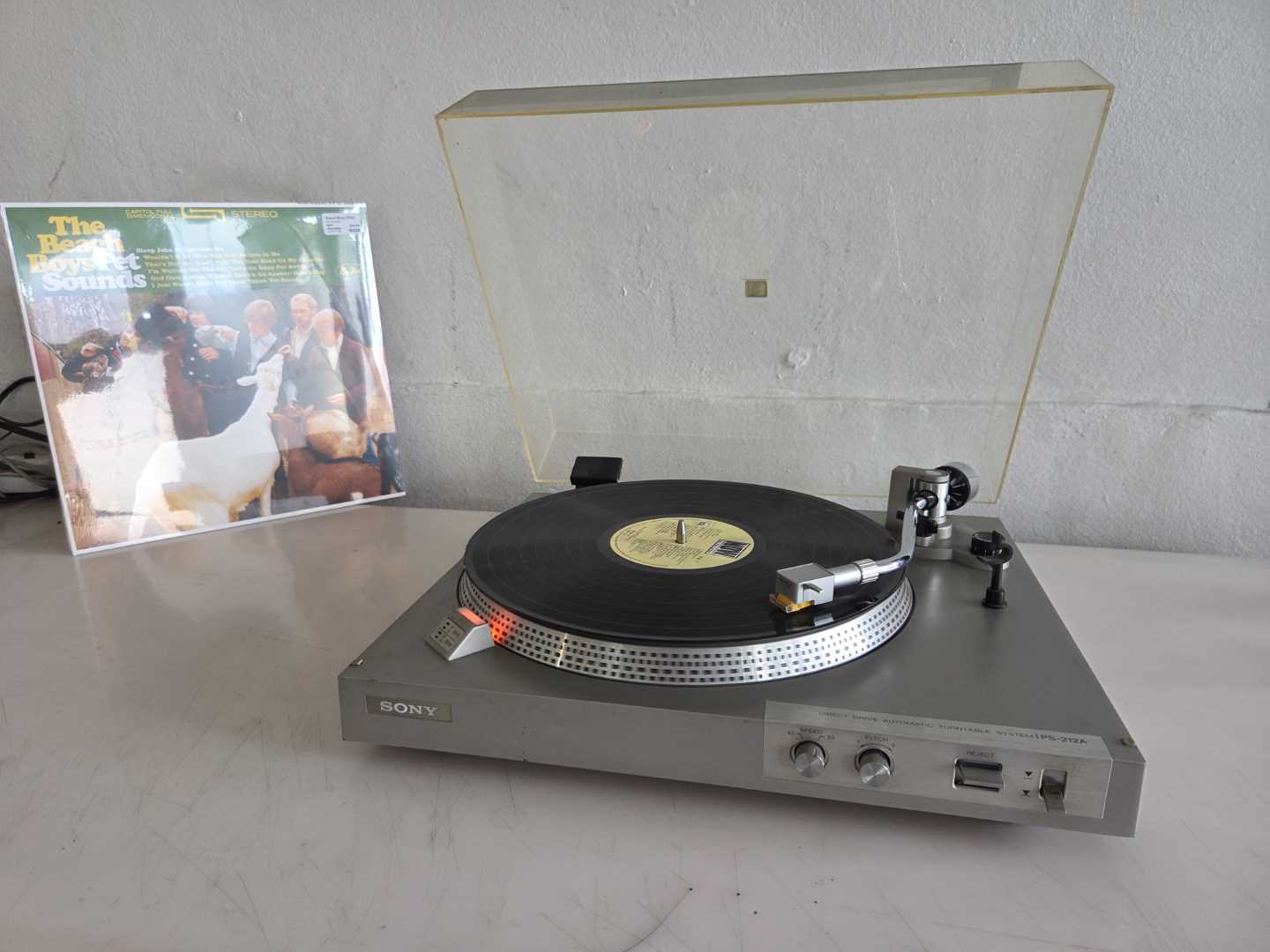 Sony PS-212 Turntable
