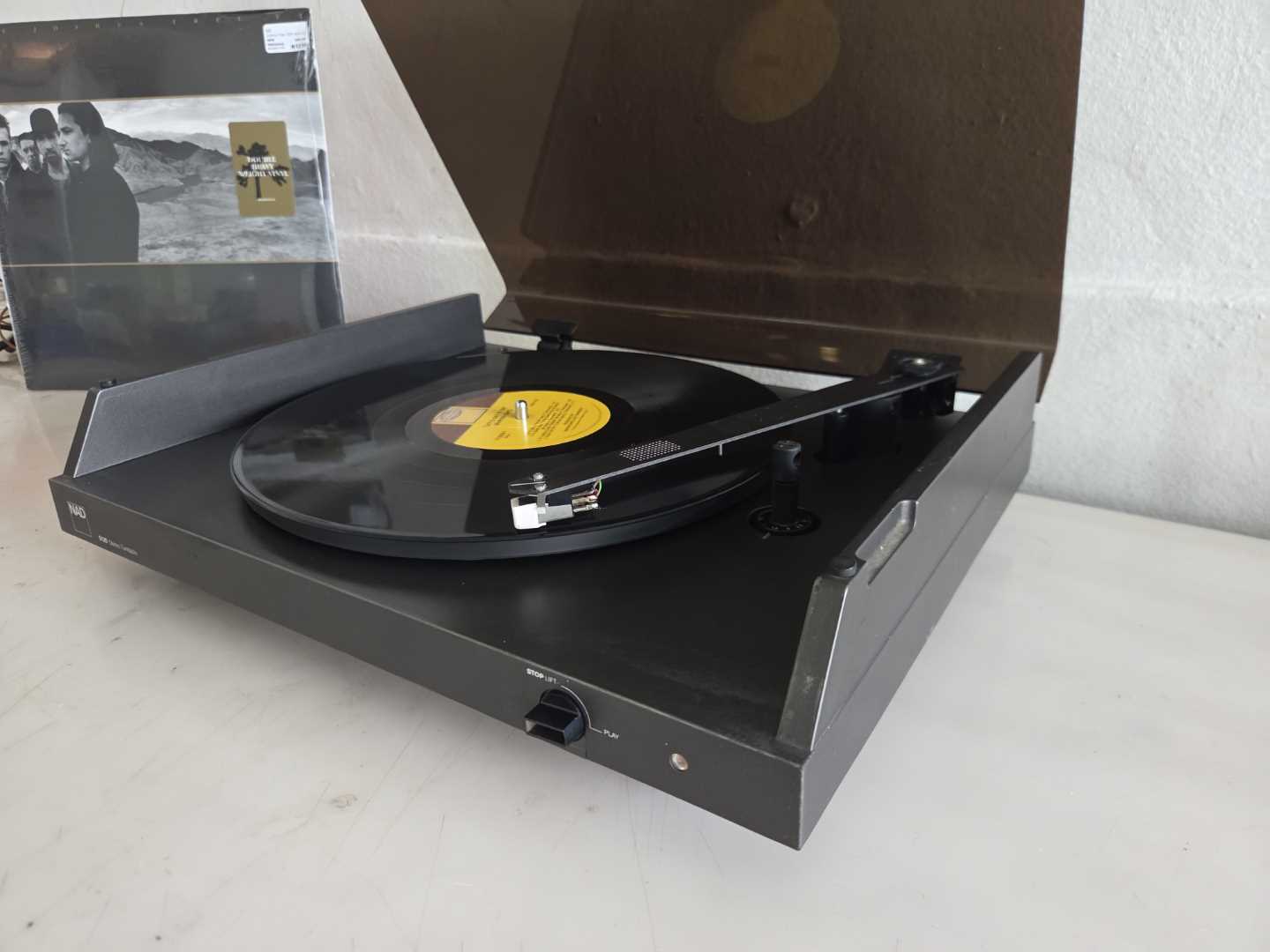 NAD 5120 Belt Drive Turntable - Image 4