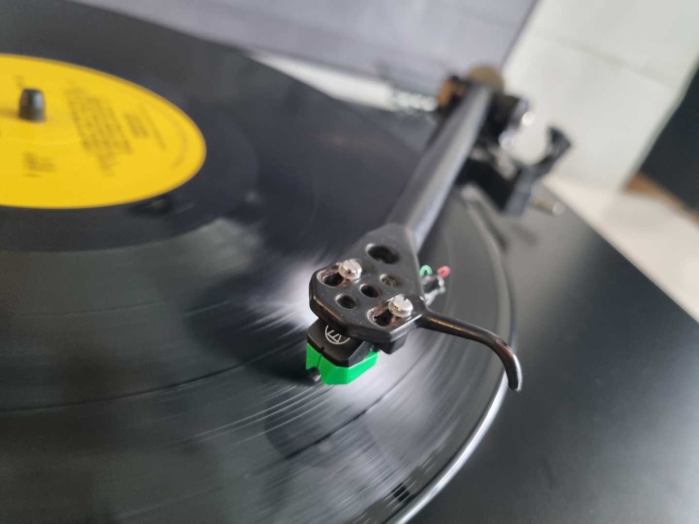 Rega Planar 3 Belt Drive Turntable - Image 5