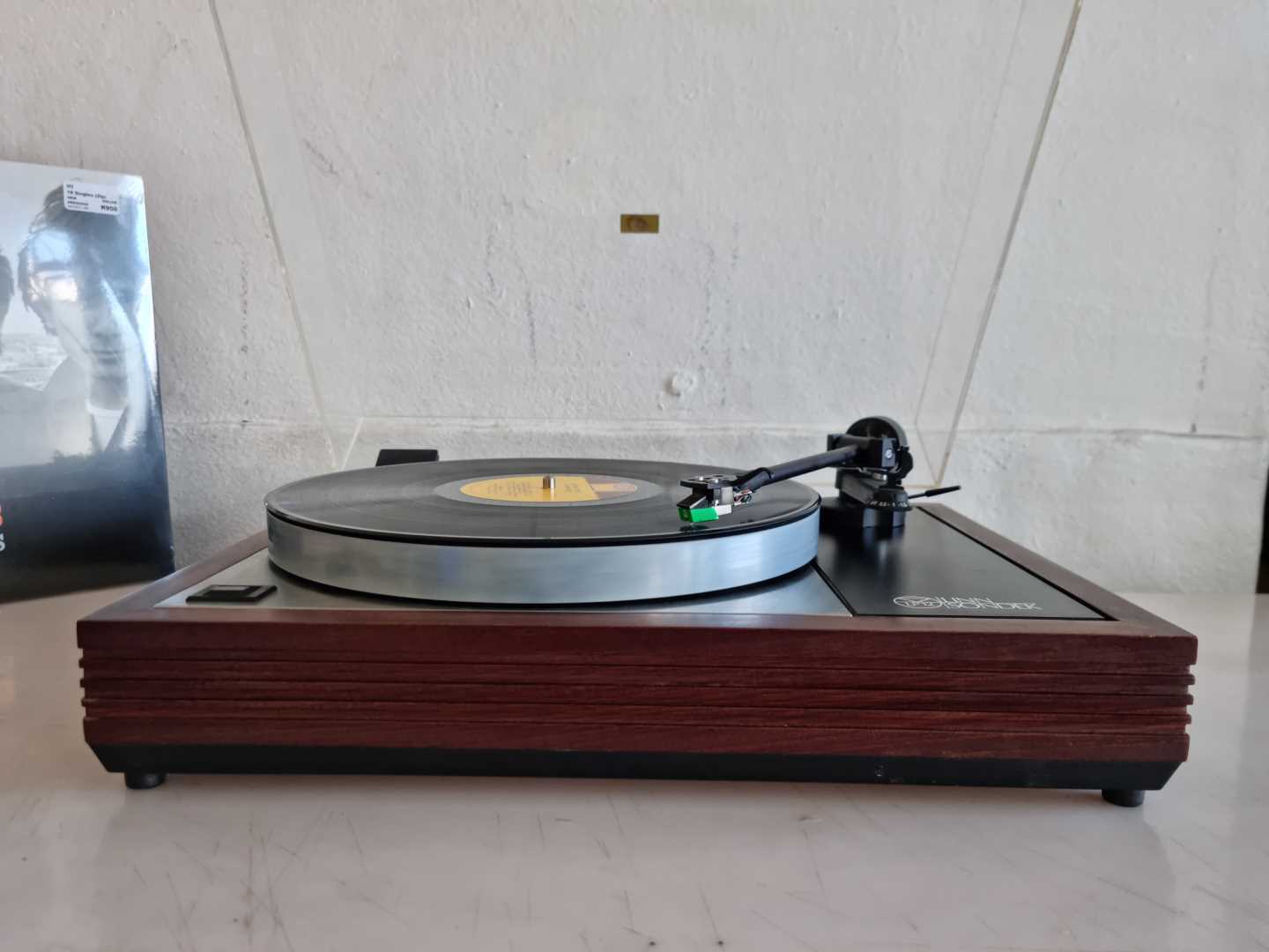 Linn Sondek LP12 with a Linn Basik LVX tonearm - Image 6