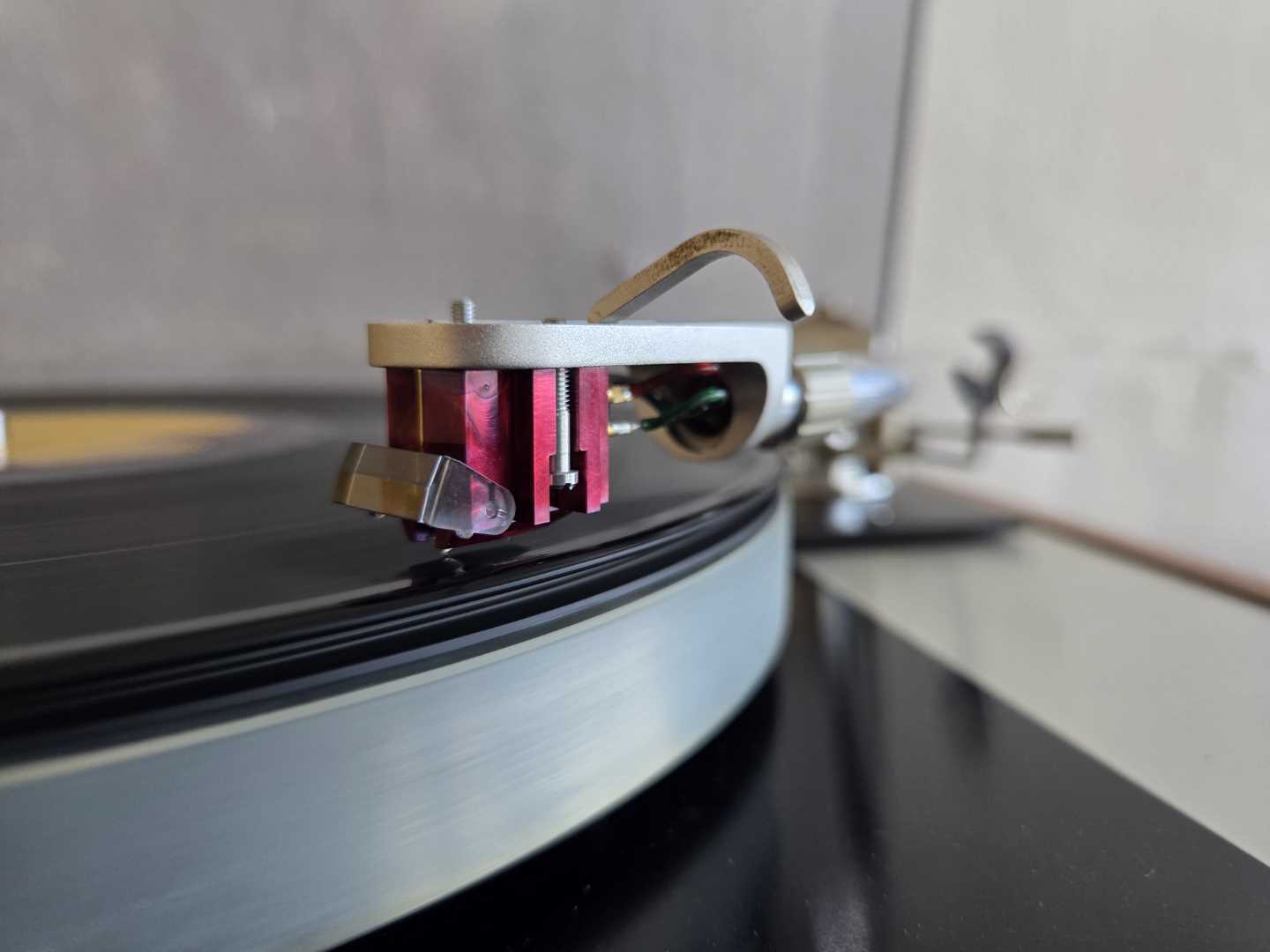 Thorens TD160 B MkII Belt Drive Turntable - Image 6