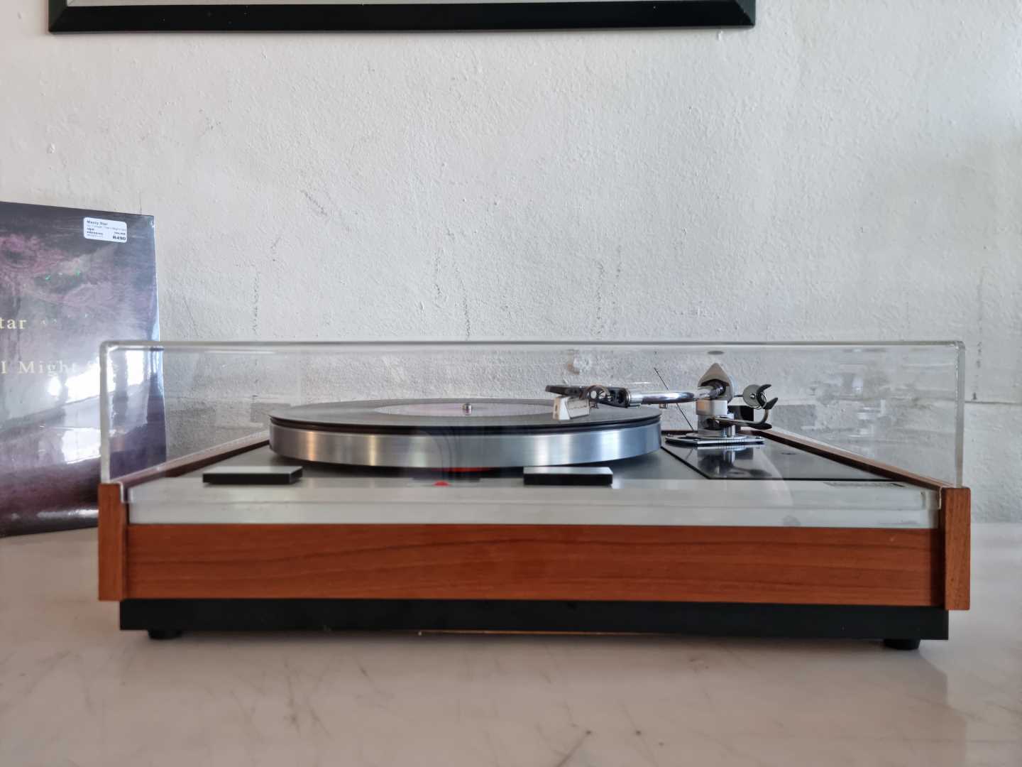 Thorens TD125 Turntable with an SME 3009 SII Tonearm - Image 8