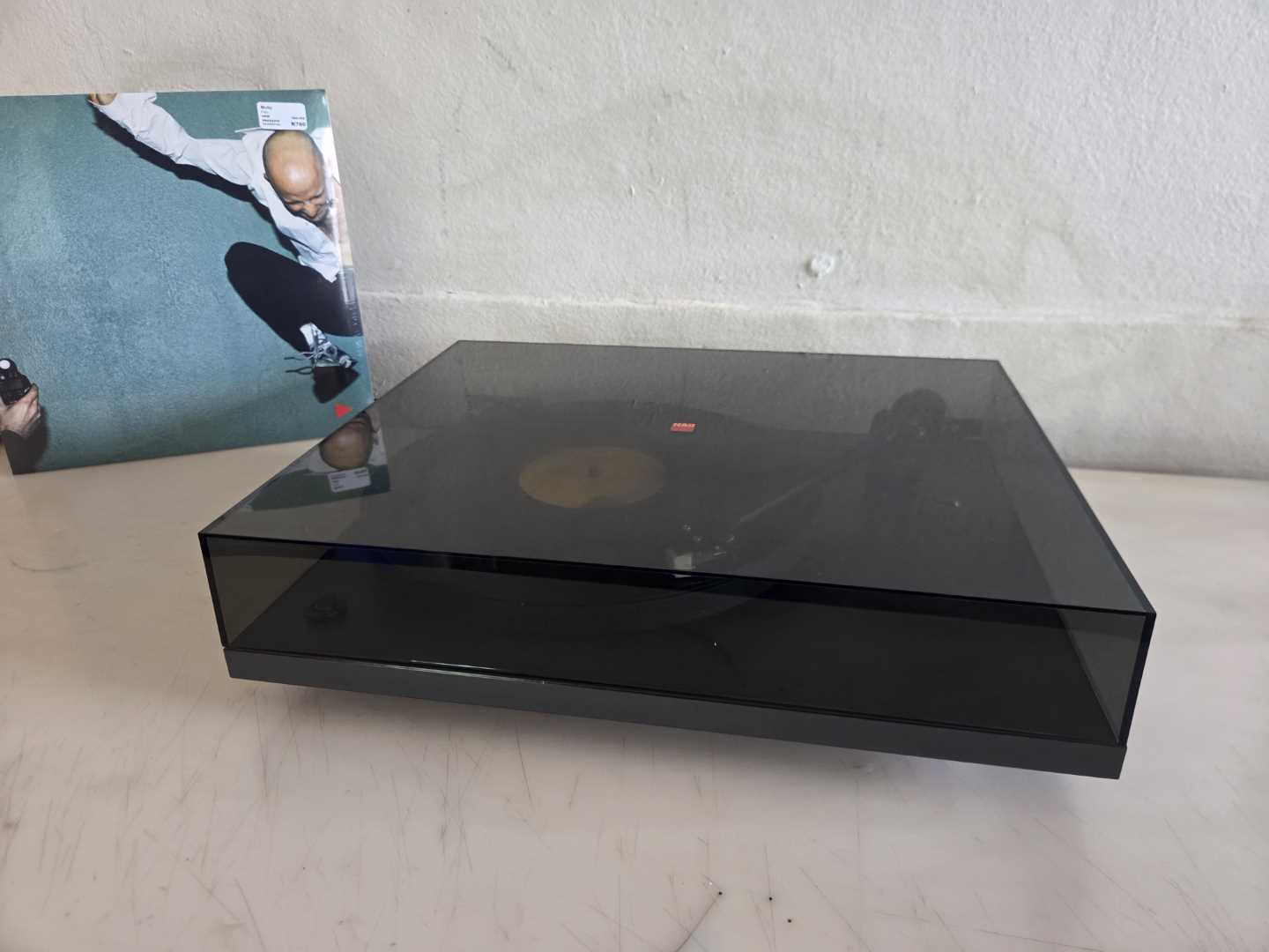 NAD 533 Belt Drive Turntable - Image 8