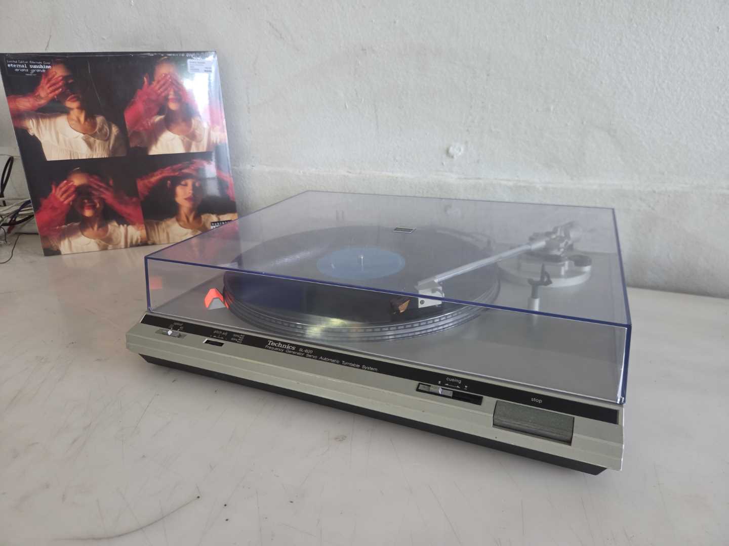 Technics SL-B20 Belt Drive Turntable - Image 8