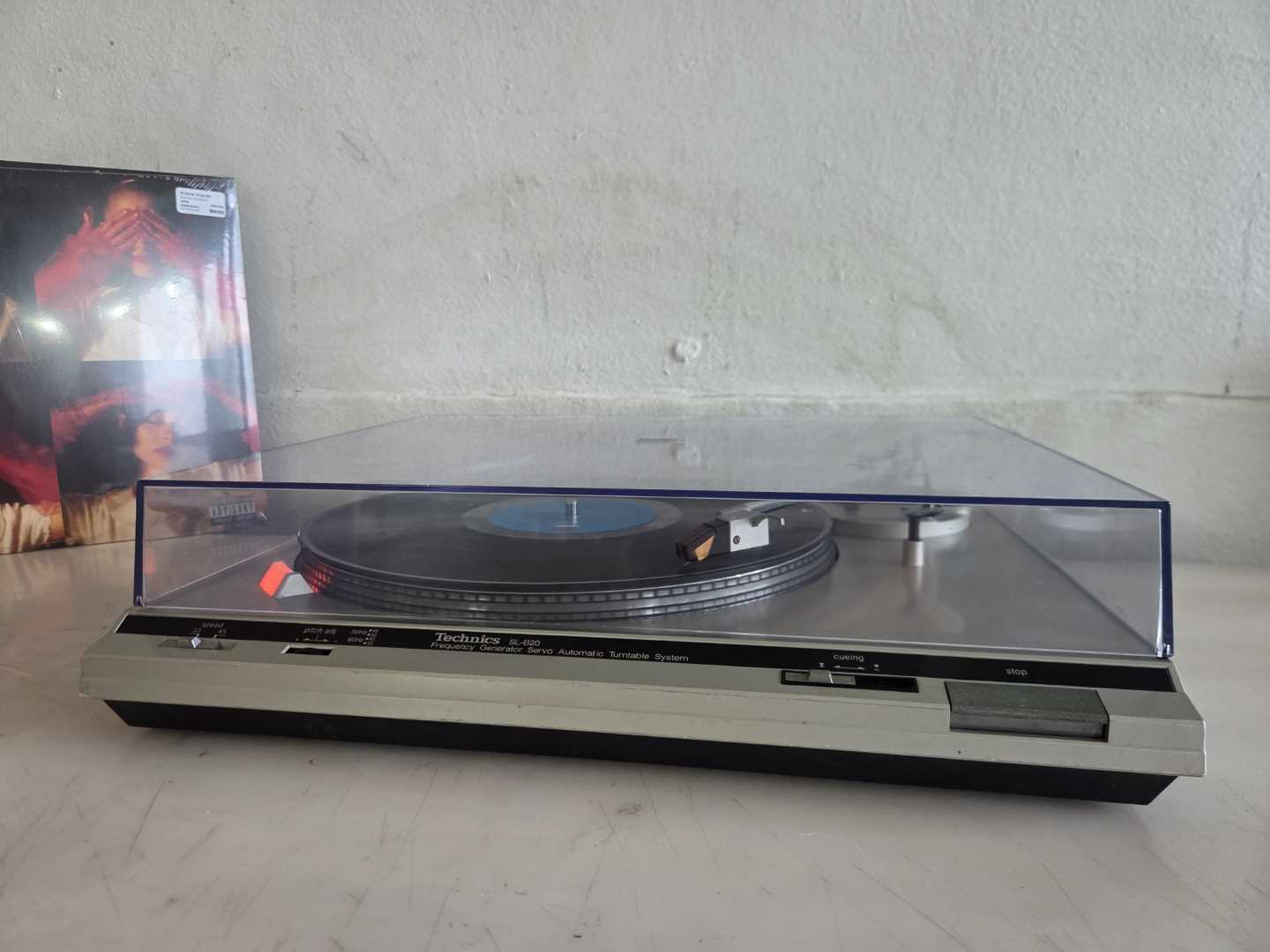 Technics SL-B20 Belt Drive Turntable - Image 9