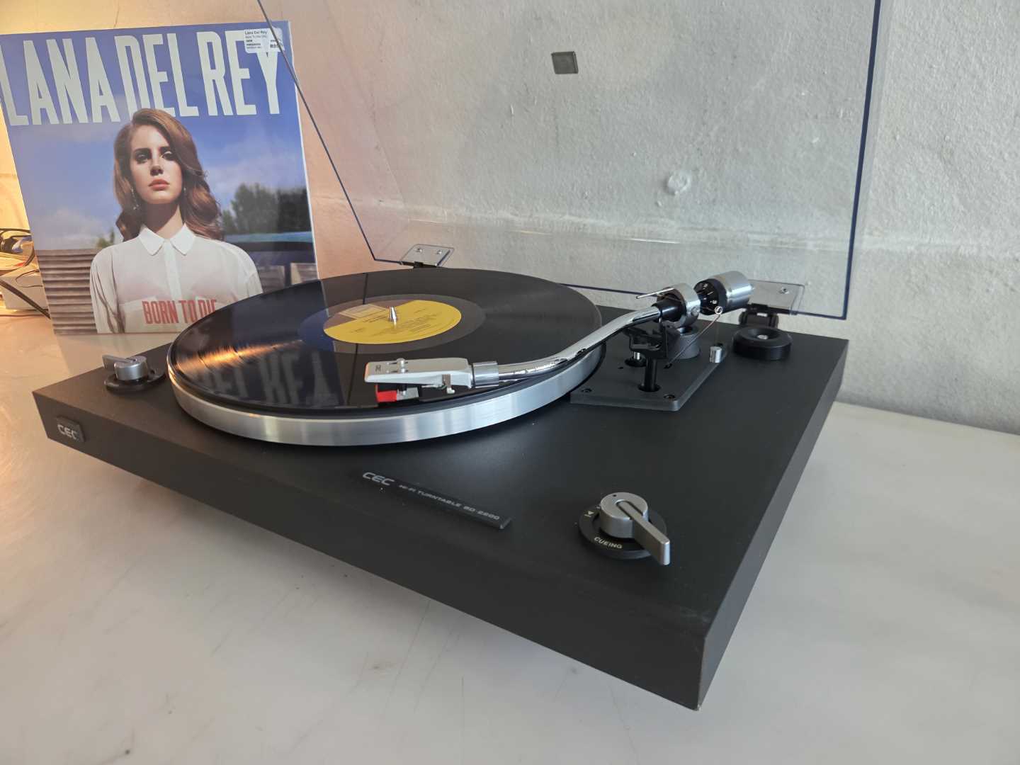 CEC BD-2200 Belt Drive Turntable - Image 3