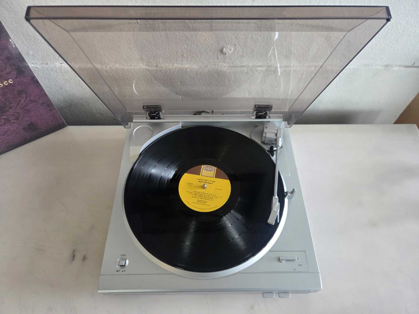 Denon DP-29F Fully-Automatic Belt-Drive Turntable - Image 3