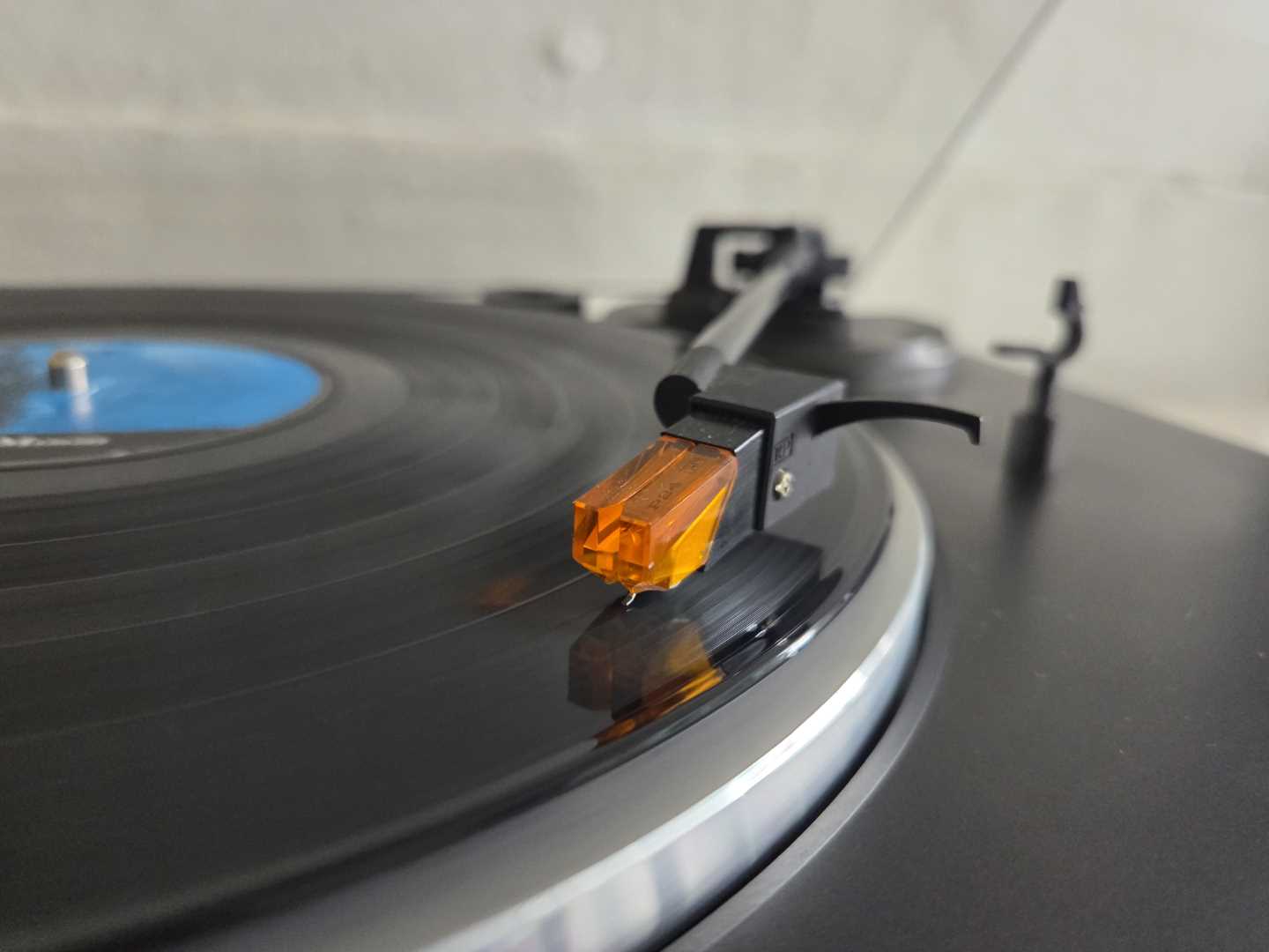 Technics SL-BD20 Belt Drive Turntable - Image 4