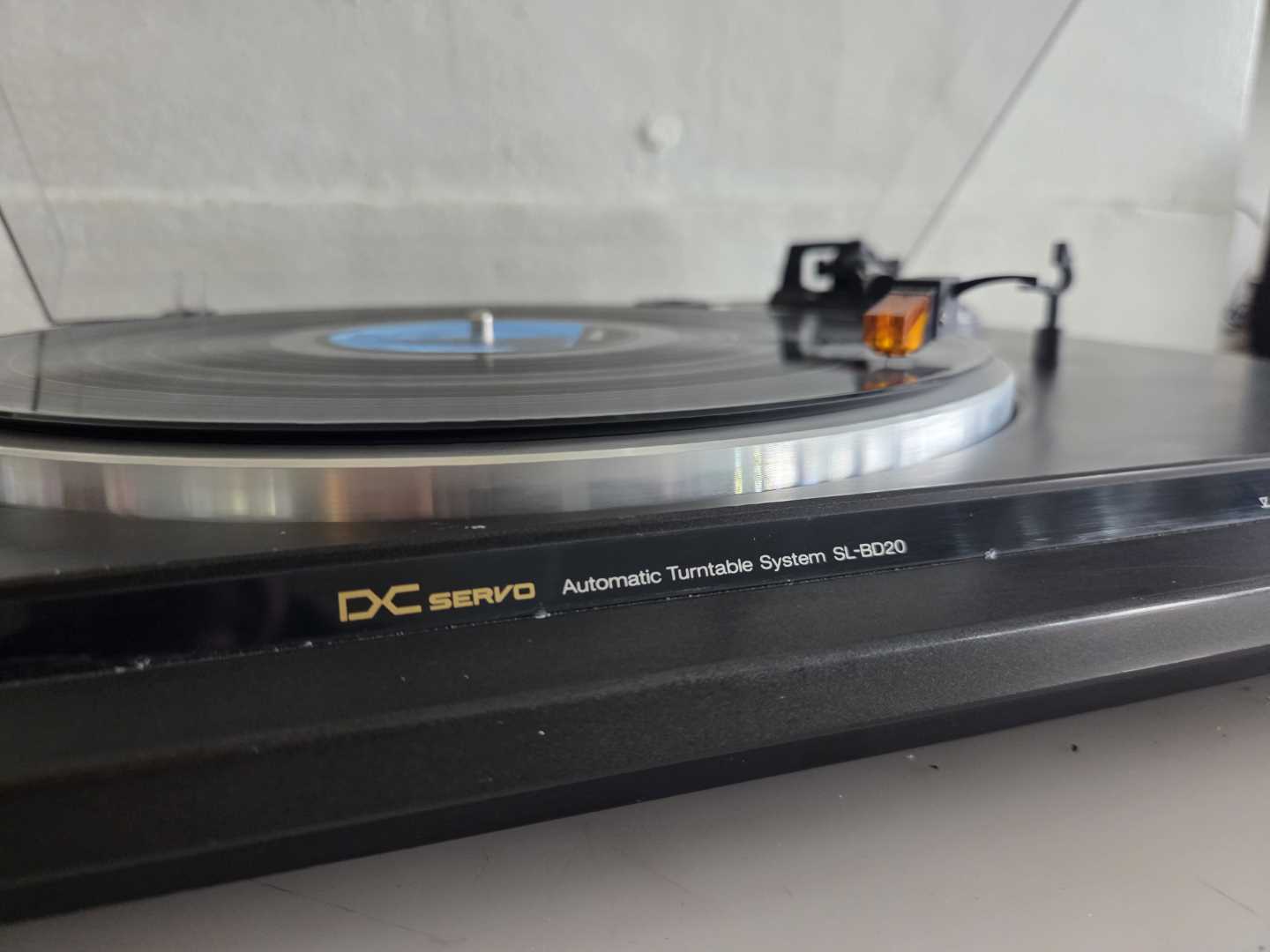 Technics SL-BD20 Belt Drive Turntable - Image 6