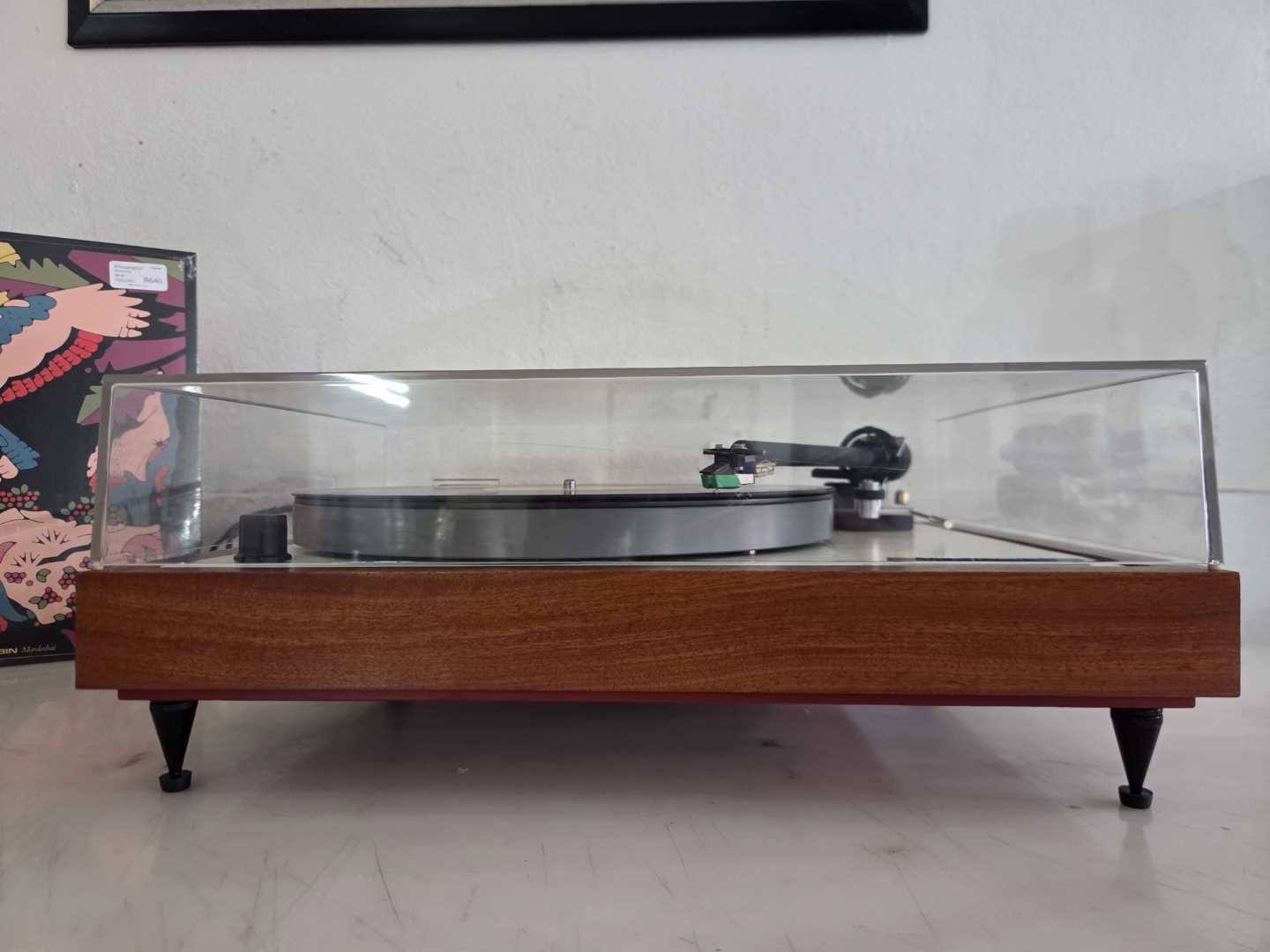 Thorens TD150 in Rosewood with an Alphason Delta Tonearm - Image 9