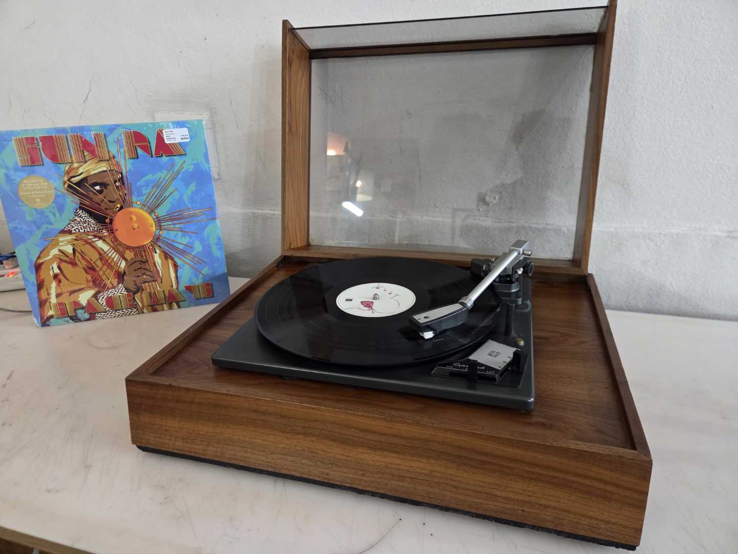 Garrard SP25 Idler Drive Turntable