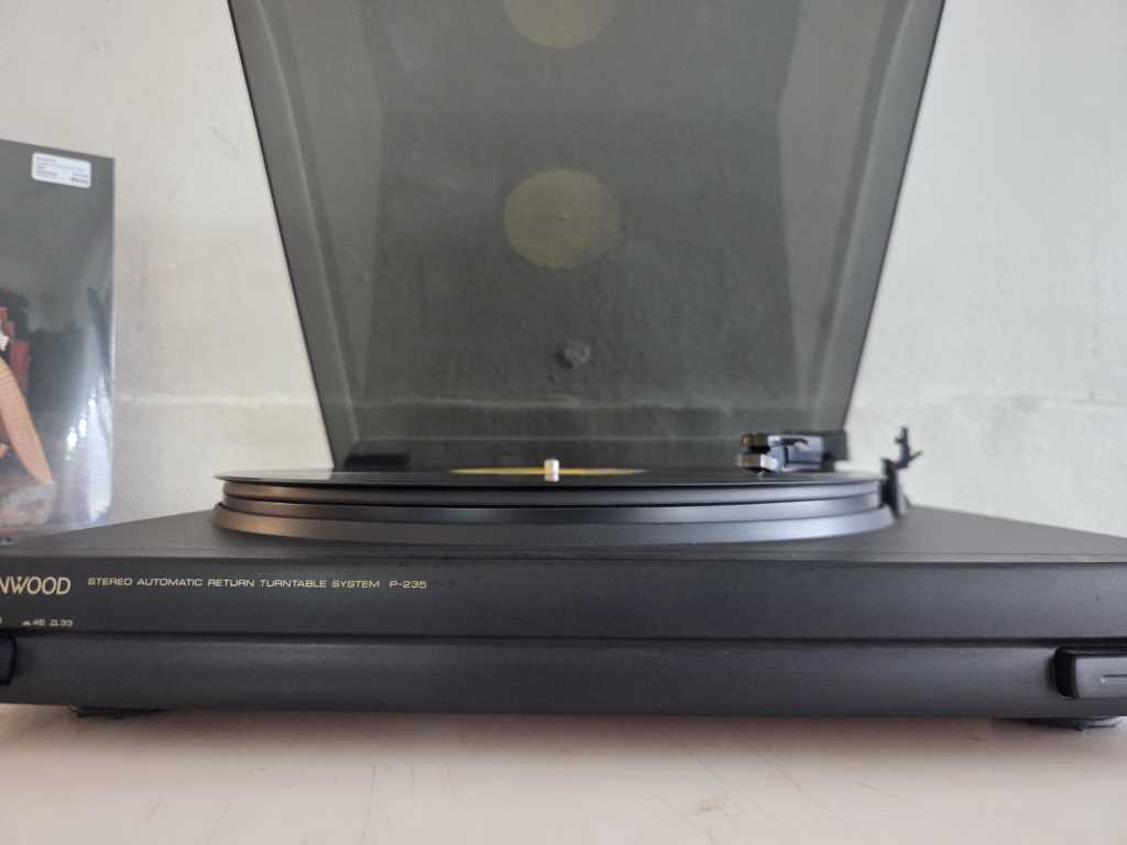 Kenwood P-235 Semi-Automatic Belt Drive Turntable - Image 3